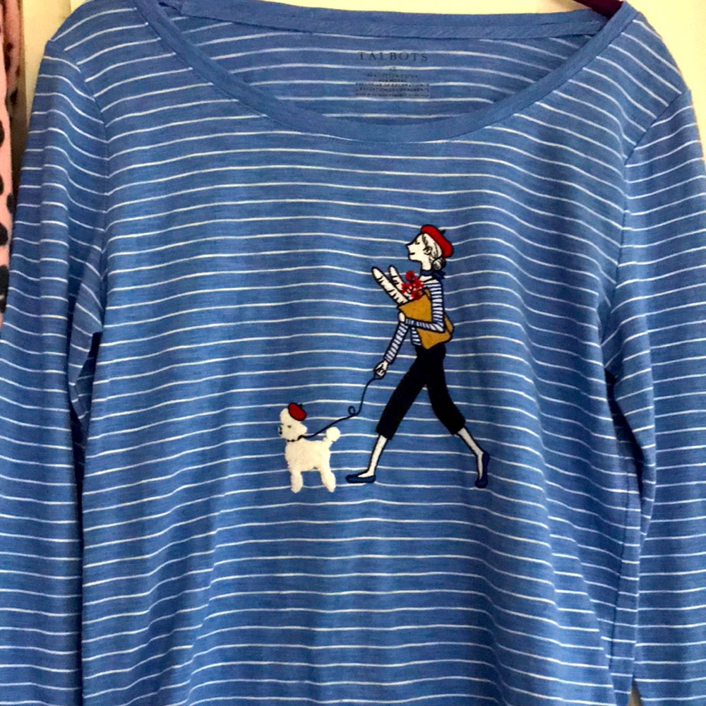 Talbots NWT XS Tee with French Woman walking dog.